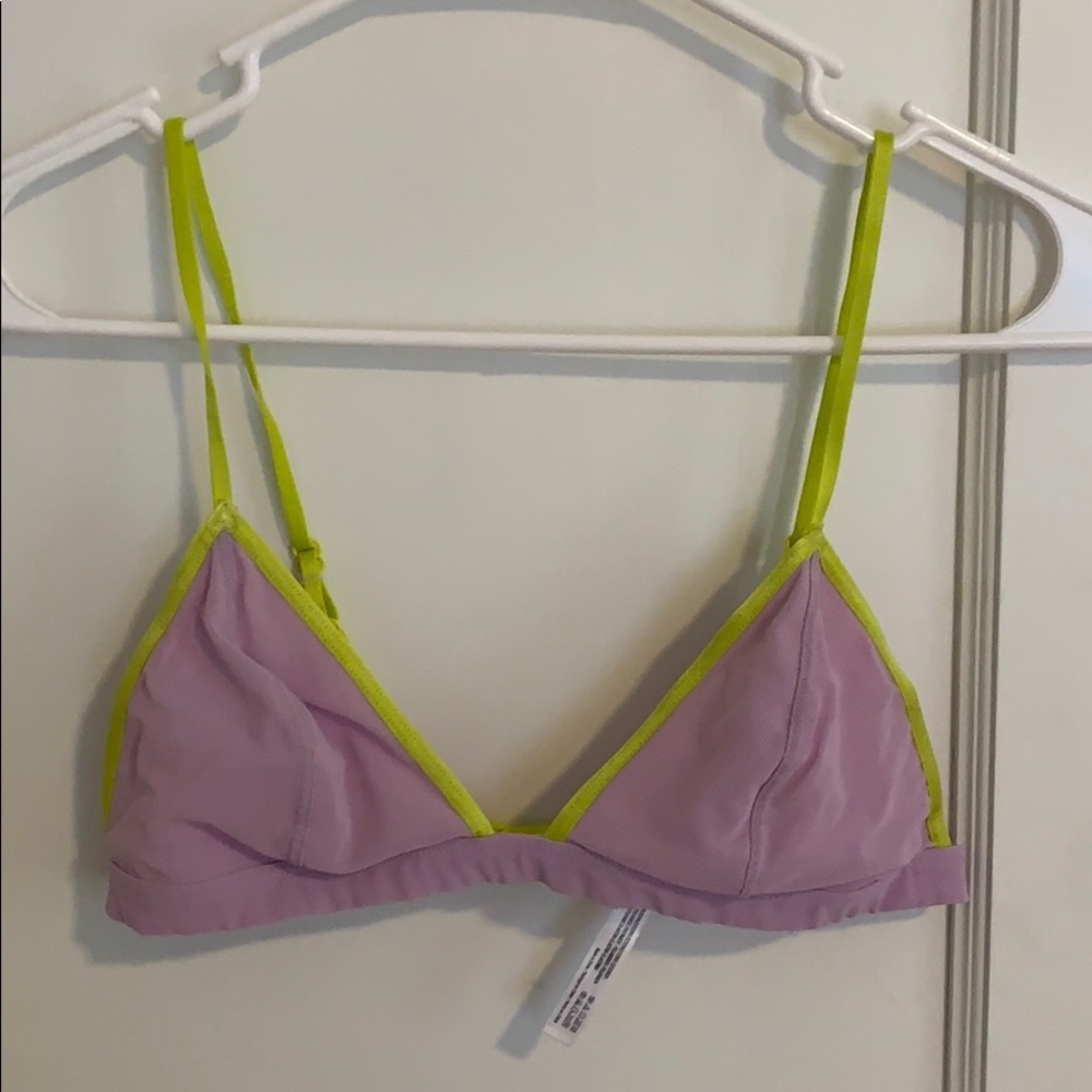 Bralette with adjustable straps